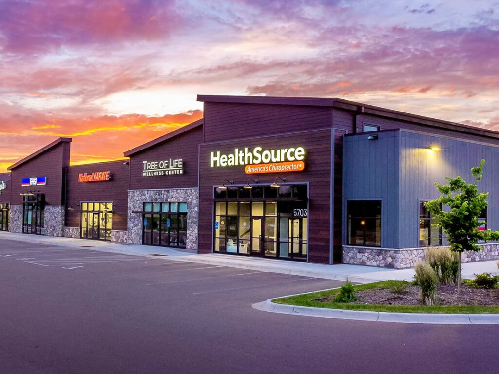 Exterior entrance at HealthSource of Albertville