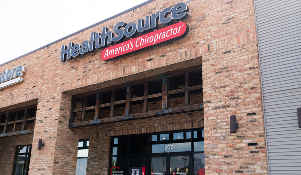 Exterior building entrance for HealthSource of Southwest Lubbock